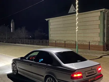 BMW 535 1999 года за 3 000 000 тг. в Байконыр – фото 2