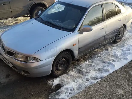 Mitsubishi Carisma 1996 года за 1 500 000 тг. в Саумалколь