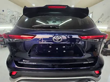 Toyota Highlander 2022 года за 17 500 000 тг. в Атырау – фото 5