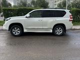 Toyota Land Cruiser Prado 2014 года за 17 001 528 тг. в Астана – фото 3