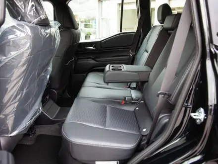 Toyota Land Cruiser Prado Luxe 2025 годаүшін47 995 545 тг. в Алматы – фото 6