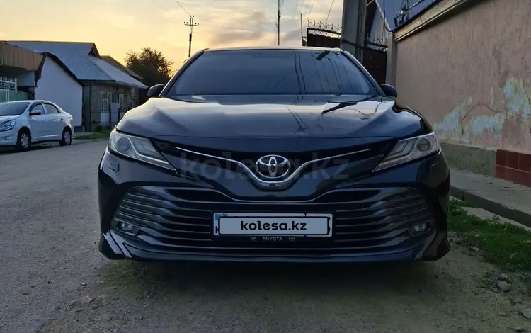Toyota Camry 2018 года за 11 500 000 тг. в Шымкент