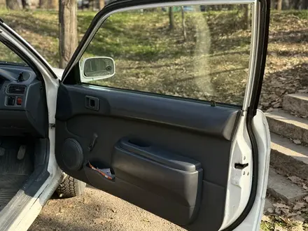 Toyota Corolla 1996 года за 2 000 000 тг. в Алматы – фото 2