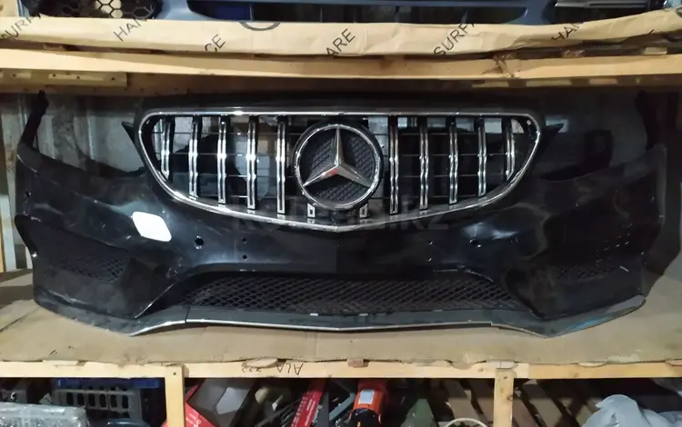 Бампер передний на Mercedes-Benz E-class w212 AMG за 450 000 тг. в Алматы