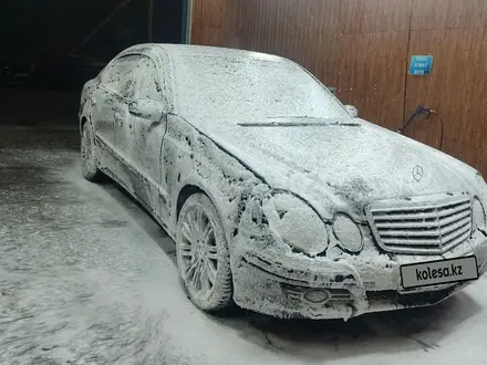 Mercedes-Benz E 200 2004 года за 6 000 000 тг. в Астана – фото 5