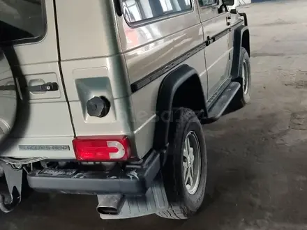 Mercedes-Benz G 300 1986 года за 4 500 000 тг. в Усть-Каменогорск – фото 15