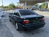BMW 528 1998 года за 2 000 000 тг. в Шымкент