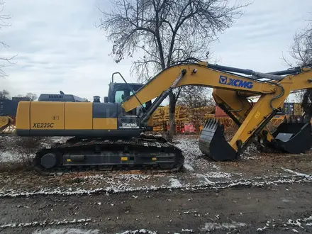 XCMG  Гусеничный экскаватор 2022 года в Шымкент – фото 2