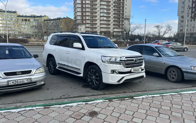 Toyota Land Cruiser 2010 года за 18 300 000 тг. в Актау