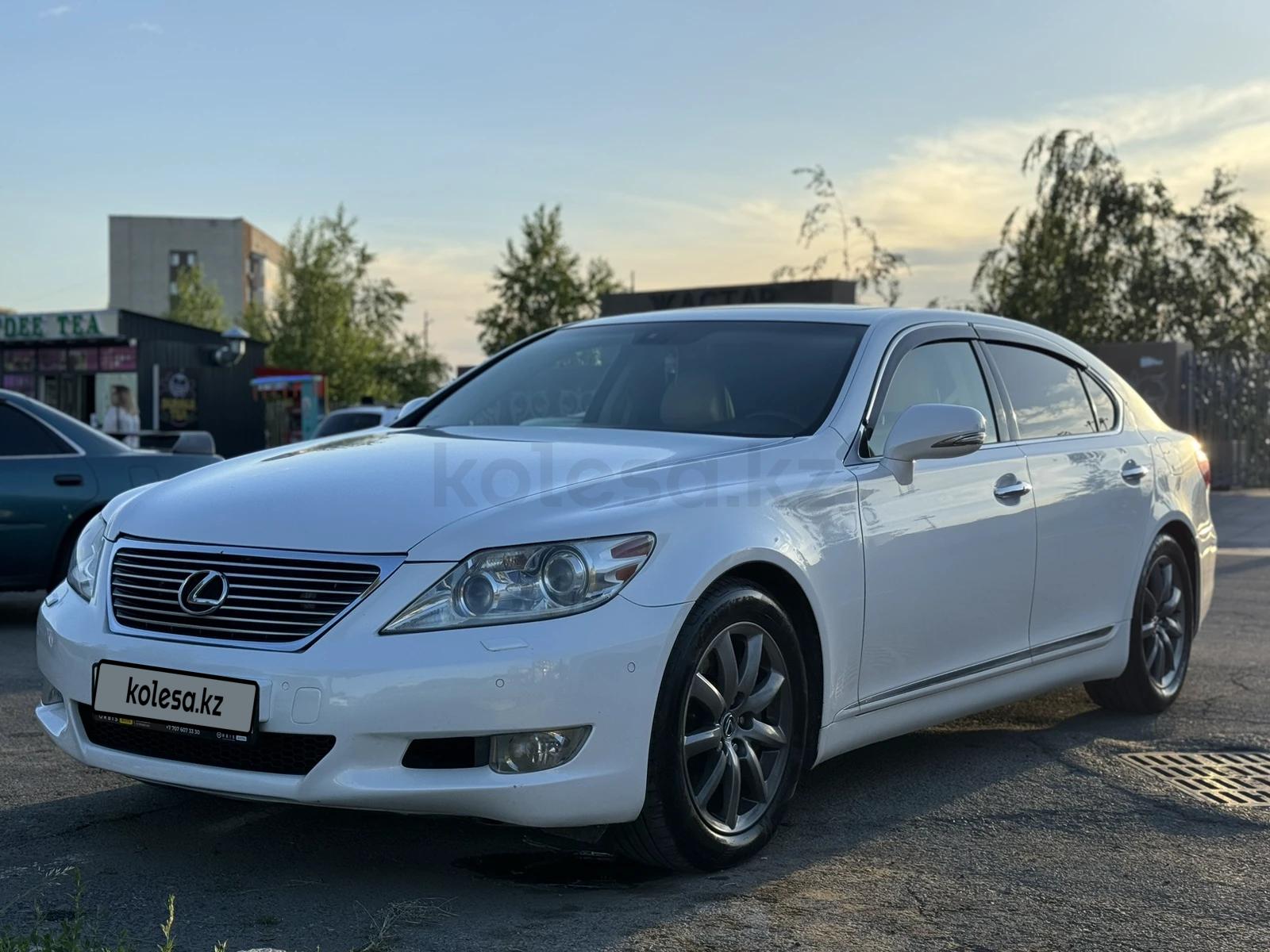 Lexus LS 460 2010 г.