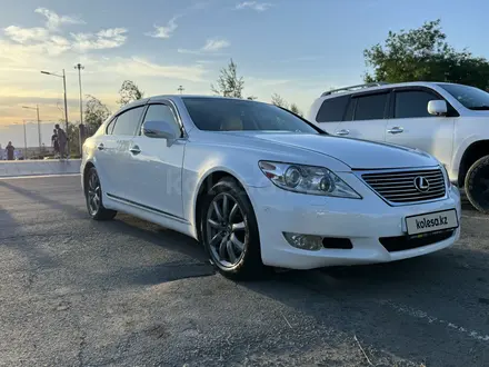 Lexus LS 460 2010 года за 14 000 000 тг. в Алматы – фото 2