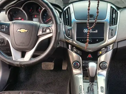 Chevrolet Cruze 2013 года за 4 300 000 тг. в Алматы – фото 20
