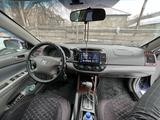 Toyota Camry 2002 годаүшін4 700 000 тг. в Семей – фото 4