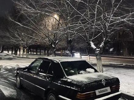 Mercedes-Benz E 220 1991 года за 1 000 000 тг. в Тараз