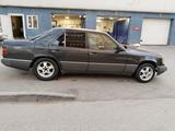 Mercedes-Benz E 230 1991 года за 1 600 000 тг. в Алматы – фото 3