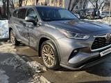 Toyota Highlander 2023 годаүшін25 000 000 тг. в Алматы – фото 3