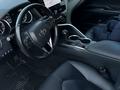 Toyota Camry 2021 года за 13 500 000 тг. в Караганда – фото 7