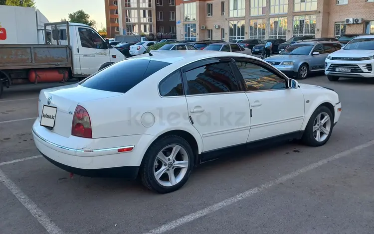 Volkswagen Passat 2001 годаүшін2 500 000 тг. в Астана