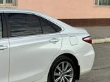 Toyota Camry 2015 годаүшін7 300 000 тг. в Жанаозен – фото 2