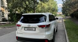 Toyota Highlander 2014 годаүшін15 400 000 тг. в Алматы – фото 5