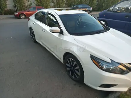 Nissan Altima 2019 года за 8 000 000 тг. в Астана