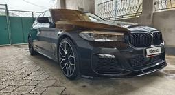 BMW 540 2022 года за 29 200 000 тг. в Шымкент – фото 3
