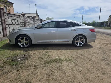 Hyundai Grandeur 2015 года за 3 300 000 тг. в Караганда – фото 8