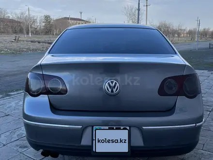 Volkswagen Passat 2006 года за 3 850 000 тг. в Экибастуз – фото 5
