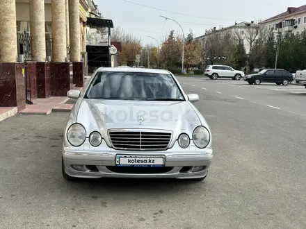 Mercedes-Benz E 320 2001 года за 6 900 000 тг. в Шымкент – фото 3