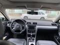 Volkswagen Passat 2012 года за 4 500 000 тг. в Атырау – фото 3