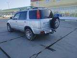 Honda CR-V 2000 годаүшін4 250 000 тг. в Уральск – фото 2
