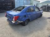 Chevrolet Aveo 2015 года за 1 000 000 тг. в Атырау – фото 2