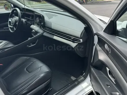 Hyundai Elantra 2022 года за 10 700 000 тг. в Шымкент – фото 13