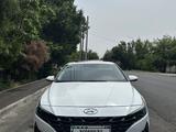 Hyundai Elantra 2022 года за 10 700 000 тг. в Шымкент – фото 2