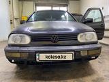 Volkswagen Golf 1994 года за 750 000 тг. в Жезказган