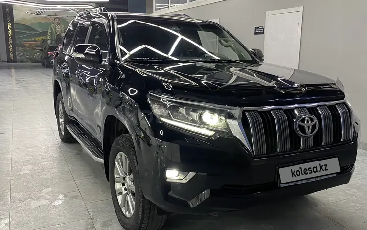 Toyota Land Cruiser Prado 2018 года за 23 000 000 тг. в Семей