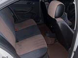 Skoda Rapid 2015 года за 4 400 000 тг. в Актобе – фото 4