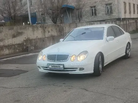 Mercedes-Benz E 320 2003 года за 6 100 000 тг. в Алматы – фото 4