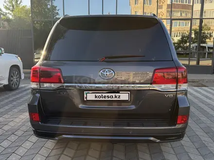 Toyota Land Cruiser 2016 года за 30 500 000 тг. в Уральск – фото 4