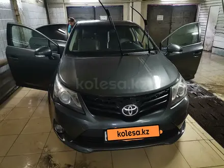 Toyota Avensis 2011 года за 5 500 000 тг. в Бейнеу