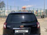Geely Emgrand X7 2015 года за 4 000 000 тг. в Актау – фото 2