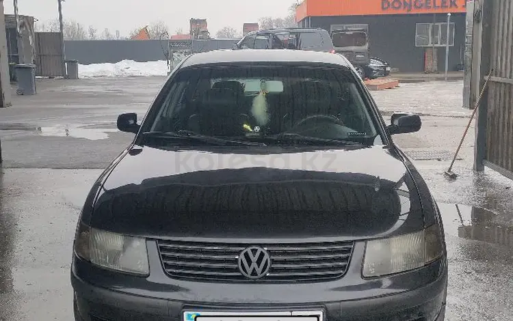 Volkswagen Passat 2000 годаfor2 400 000 тг. в Алматы