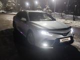 Toyota Camry 2021 года за 15 500 000 тг. в Алматы – фото 5