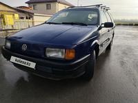Volkswagen Passat 1993 годаүшін1 200 000 тг. в Алматы
