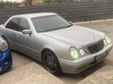 Mercedes-Benz E 320 2001 годаfor5 800 000 тг. в Алматы – фото 2