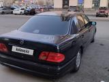 Mercedes-Benz E 200 1999 года за 2 000 000 тг. в Атырау