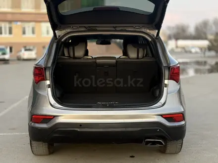 Hyundai Santa Fe 2016 года за 5 800 000 тг. в Уральск – фото 10