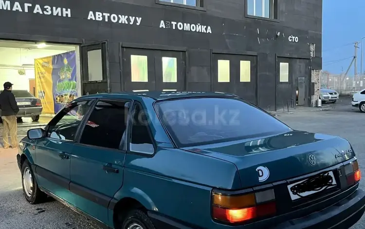 Volkswagen Passat 1993 года за 1 000 000 тг. в Караганда