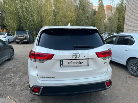 Toyota Highlander 2019 года за 26 000 000 тг. в Аральск – фото 6