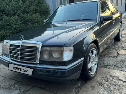 Mercedes-Benz E 230 1992 года за 1 650 000 тг. в Шымкент – фото 6